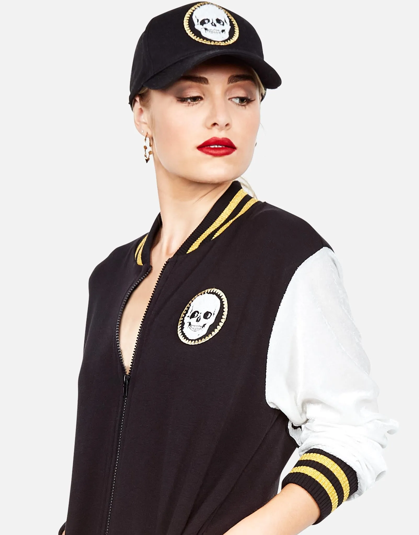 Bay Varsity Skull