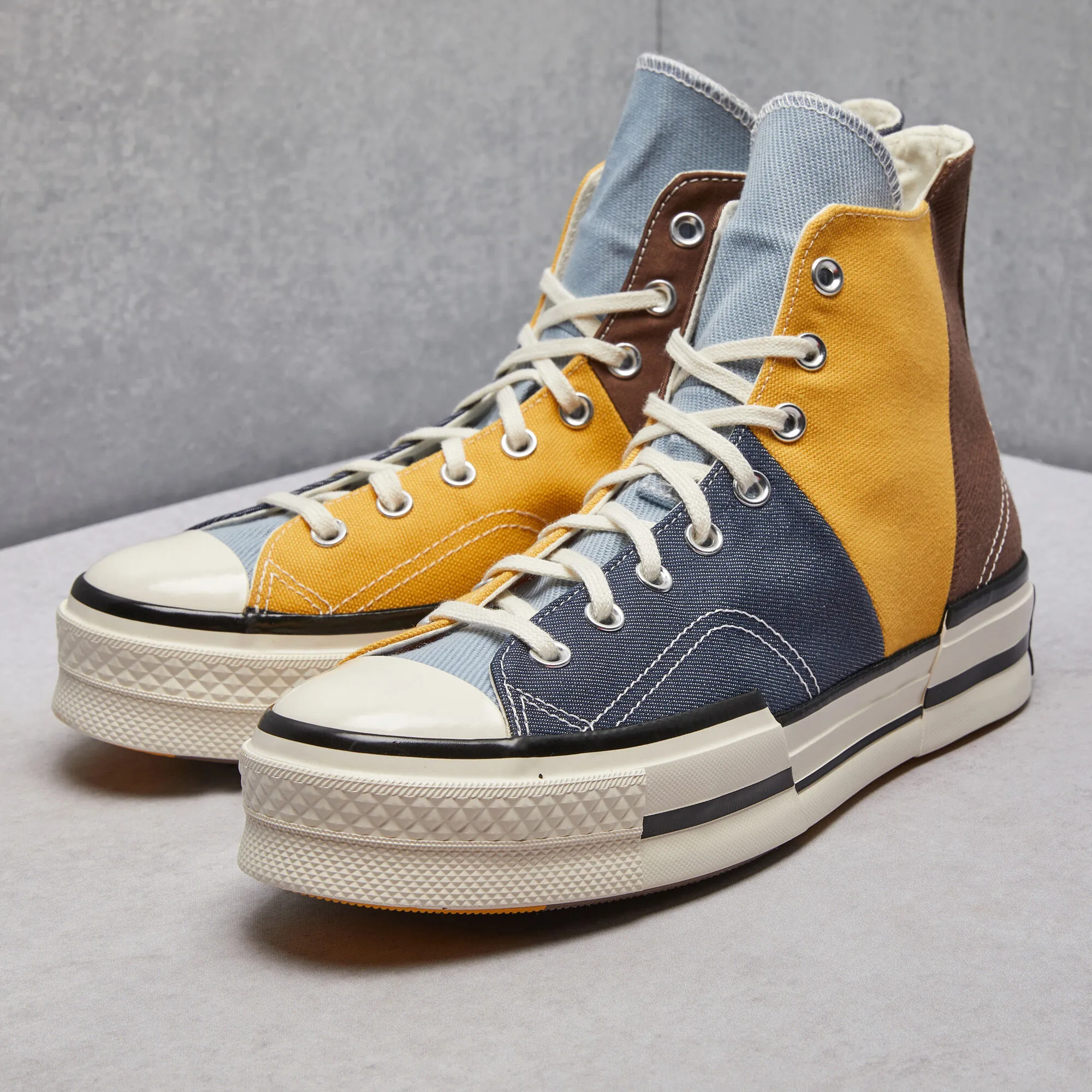 Converse Chuck 70 Plus Hi Shoes