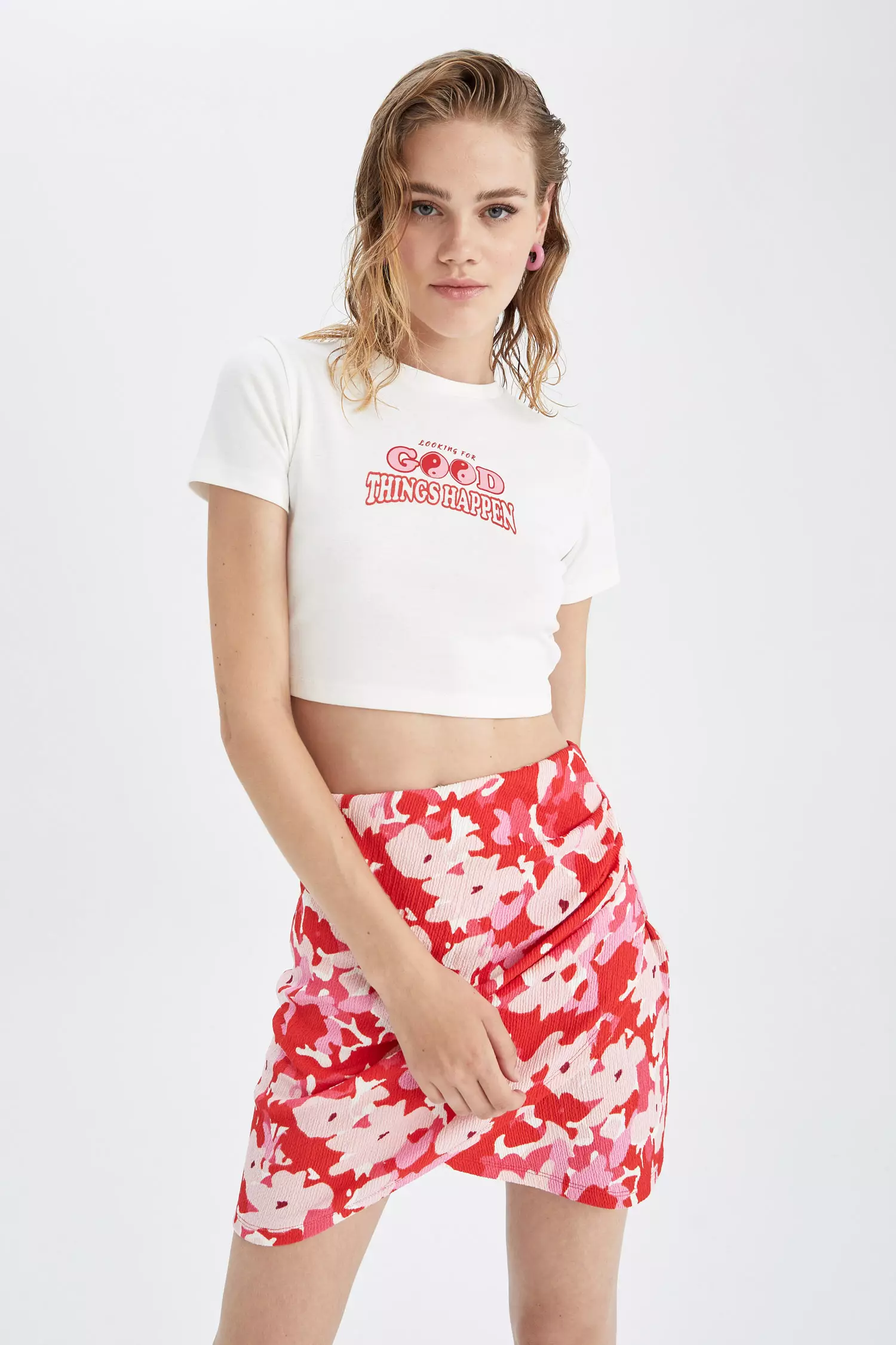 DeFacto Crop Top Crew Neck Printed Short Sleeve T-Shirt