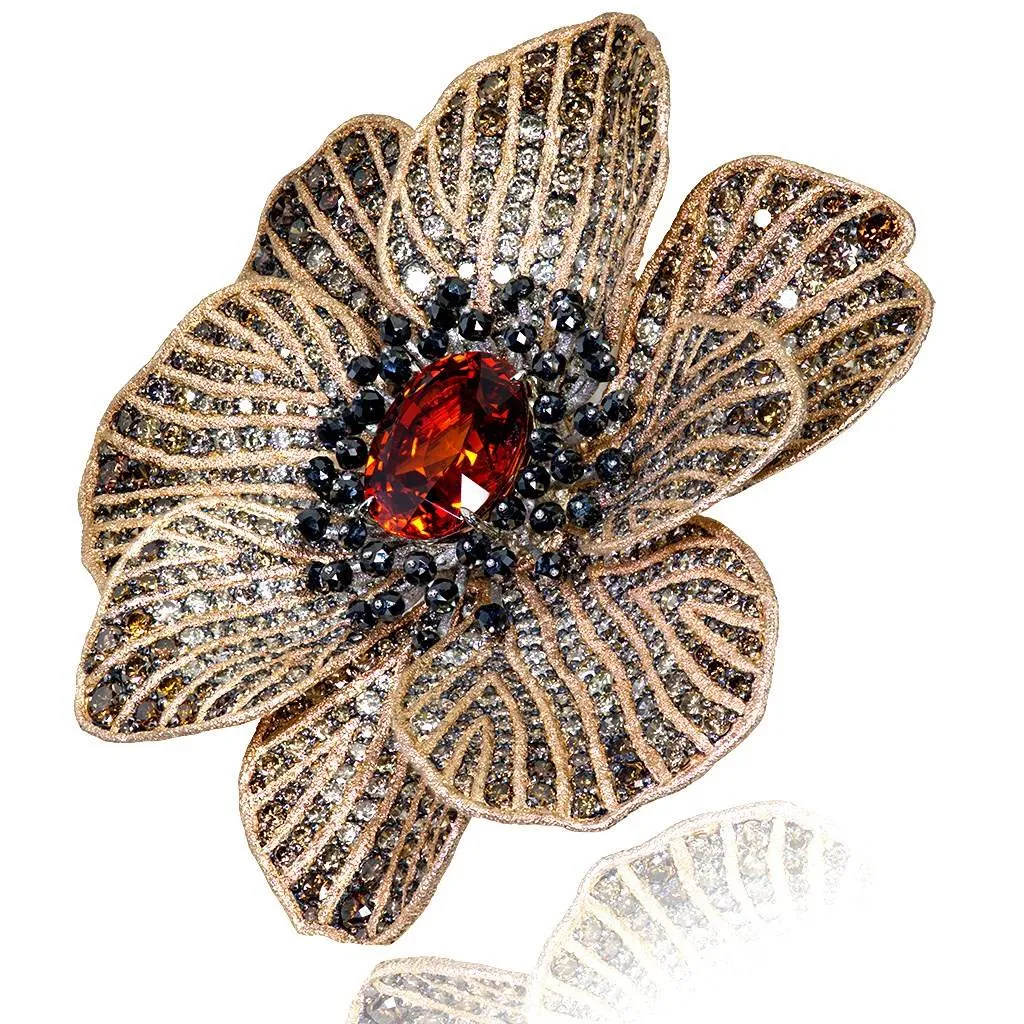 Gold Coronaria Ring with Mandarin Garnet & Diamonds