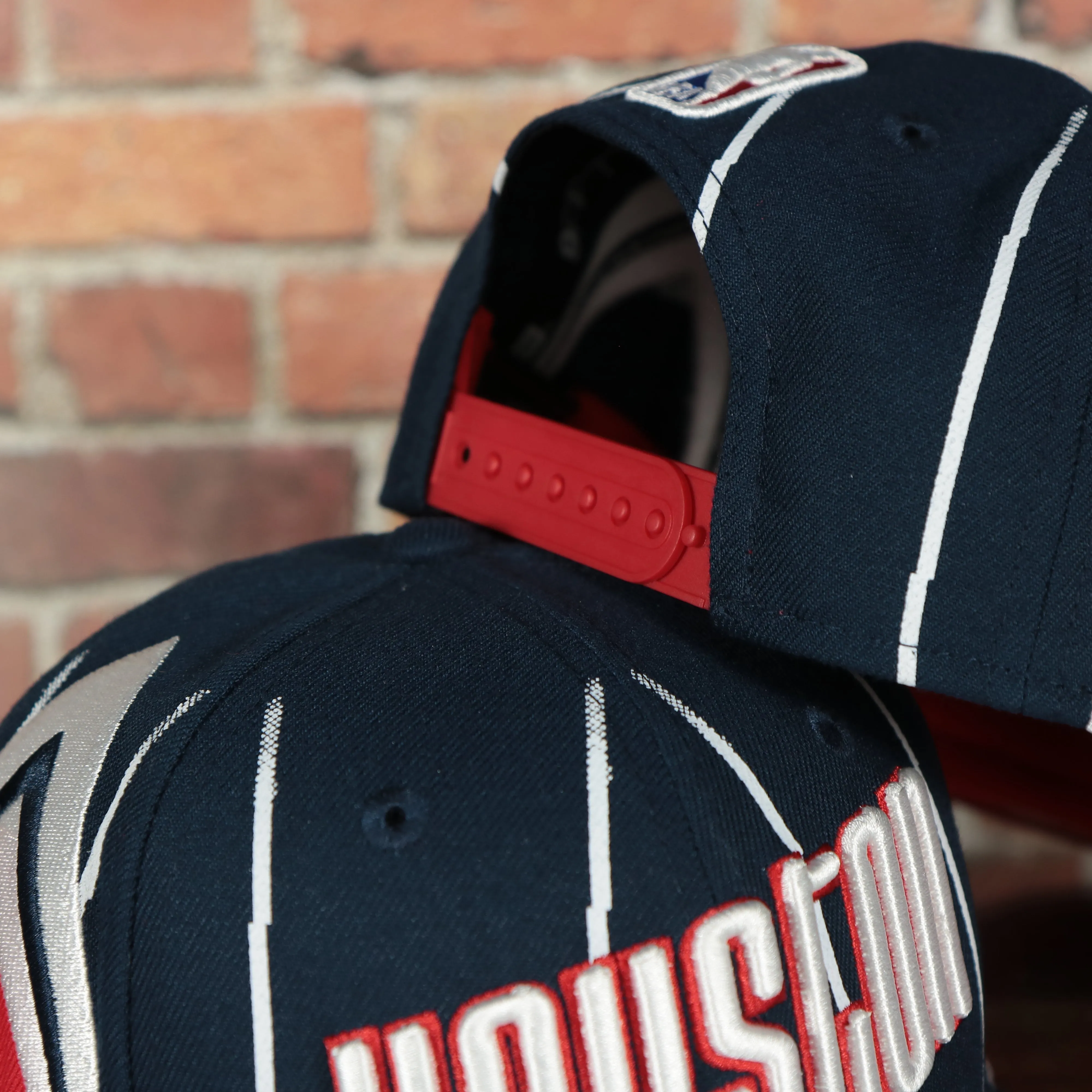 Houston Rockets 2022 City Edition Retro Houston Red Bottom Youth 9Fifty Side Patch Snapback Cap | New Era, Navy