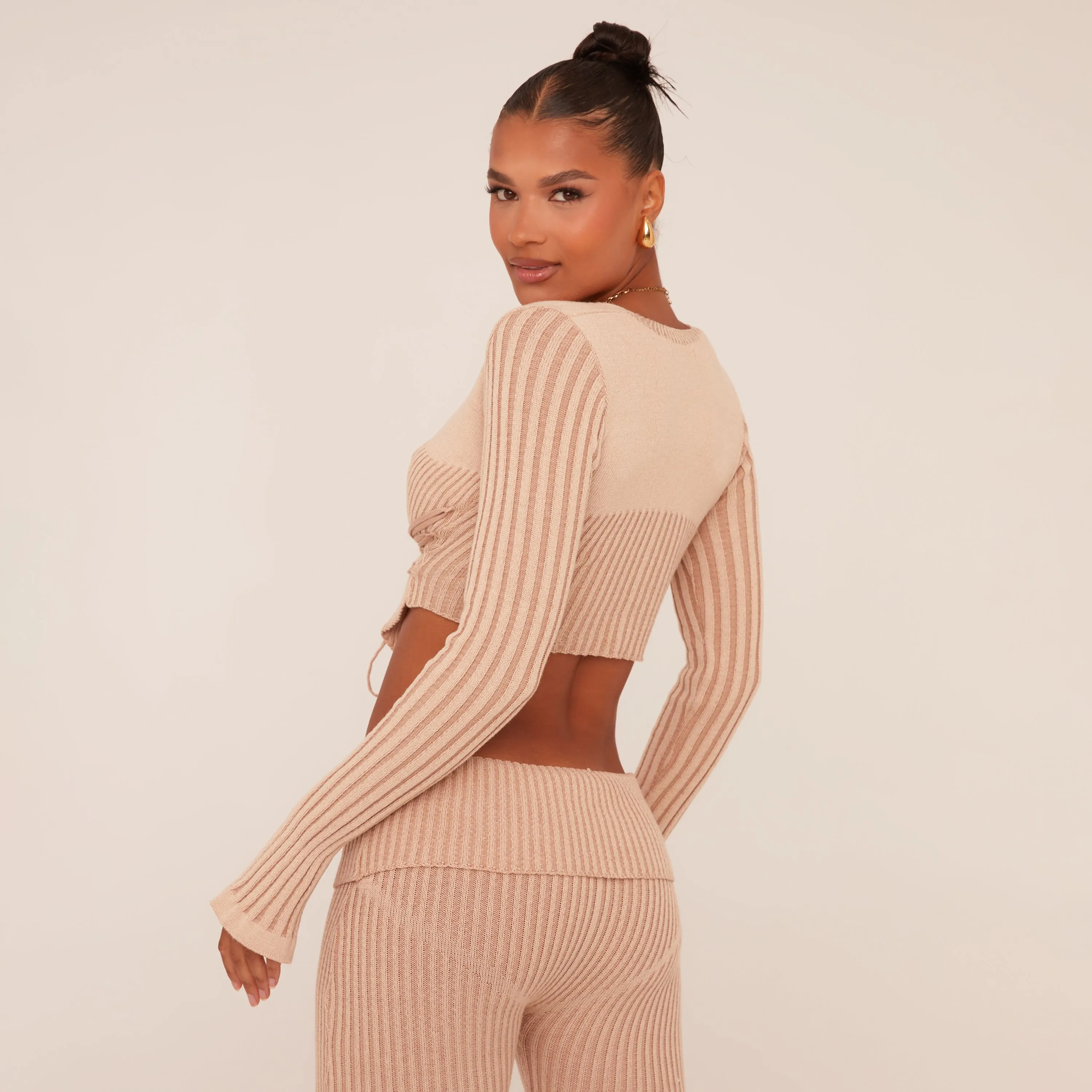 Long Sleeve Scoop Neck Tie Waist Dipped Hem Crop Top In Stone Contrast Knit