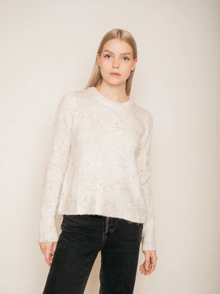 NESTLE SWEATER IN SPECKLE